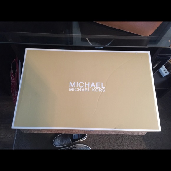 Michael Kors Heather Boots NEVER WORN - Picture 5 of 6